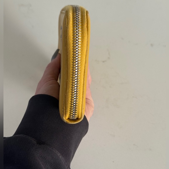 CHANEL Leather Round Zip Long Wallet Yellow - Picture 9 of 16
